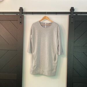 Athleta Cozy Karma Sweatshirt Dress Womens Grey Back Zip Long Sleeve Size L